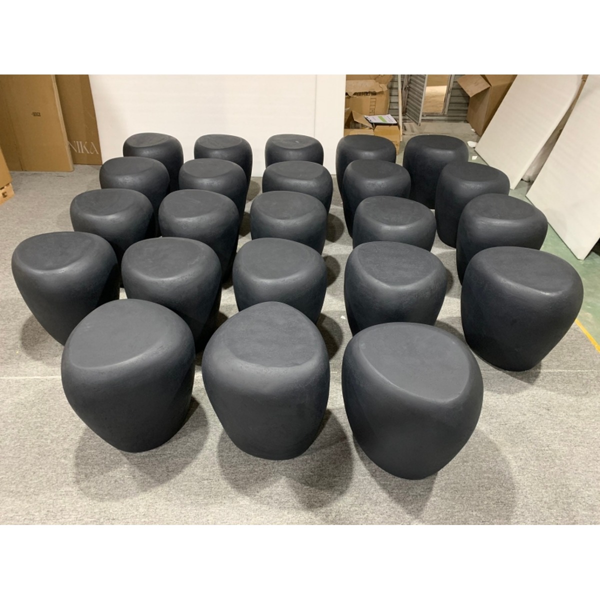 CA403C Side Table
