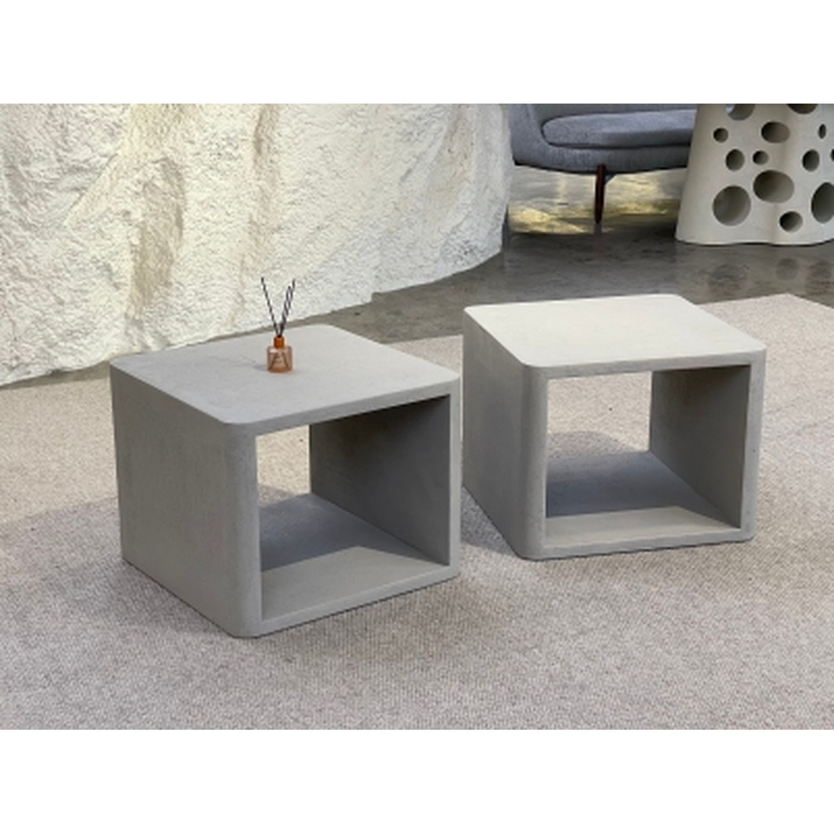 CA458 Side Table