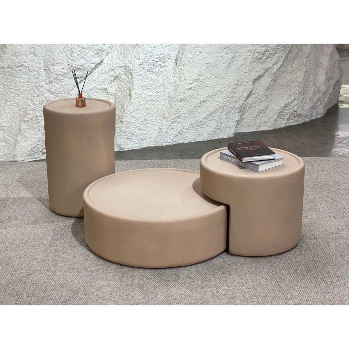 CA469T Side Table